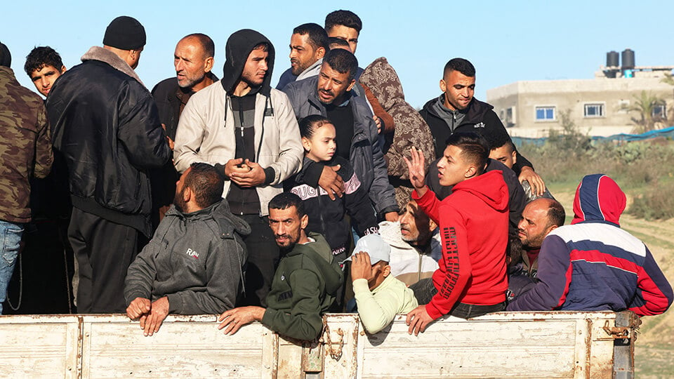 Civilians in Khan Younis